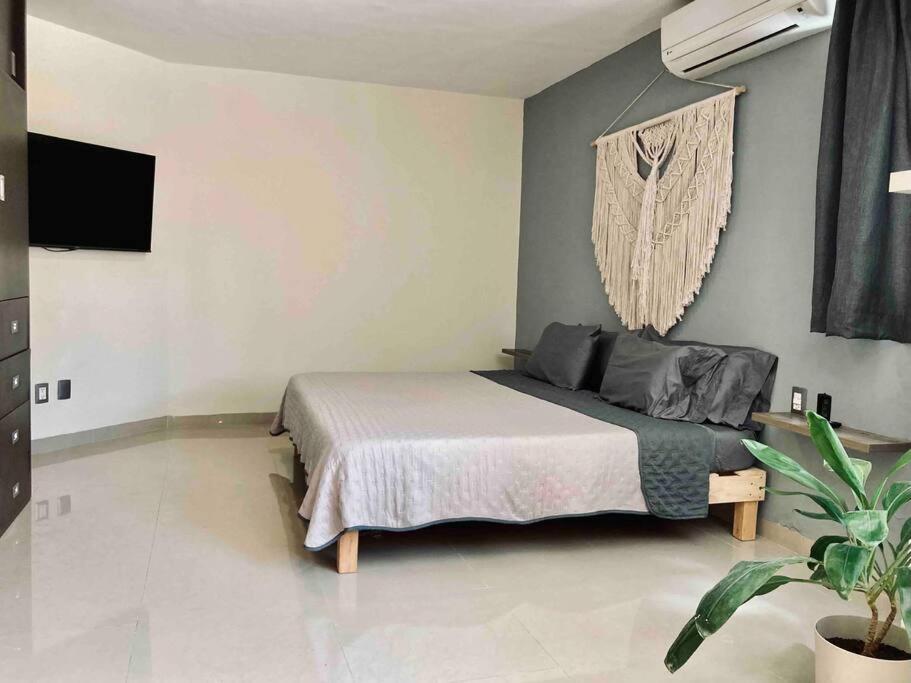Cancun Prime All-Inclusive Mansion - Comfortable Priv Suite 2Bd 1Bt Pool Gym Ac Kitchen