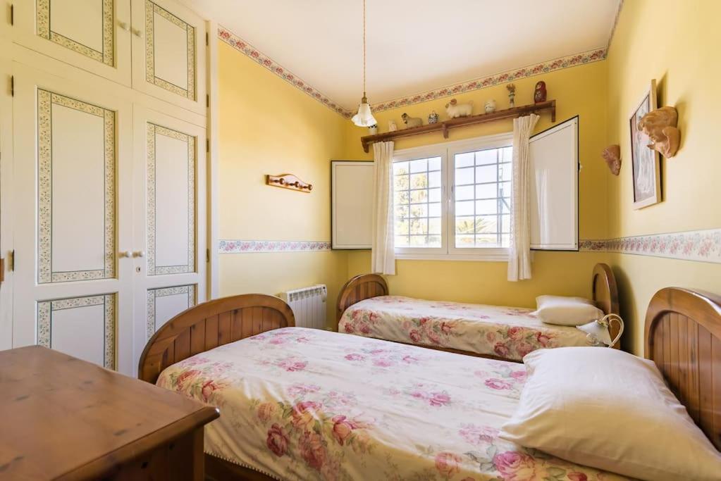 Magnífica villa con piscina y barbacoa