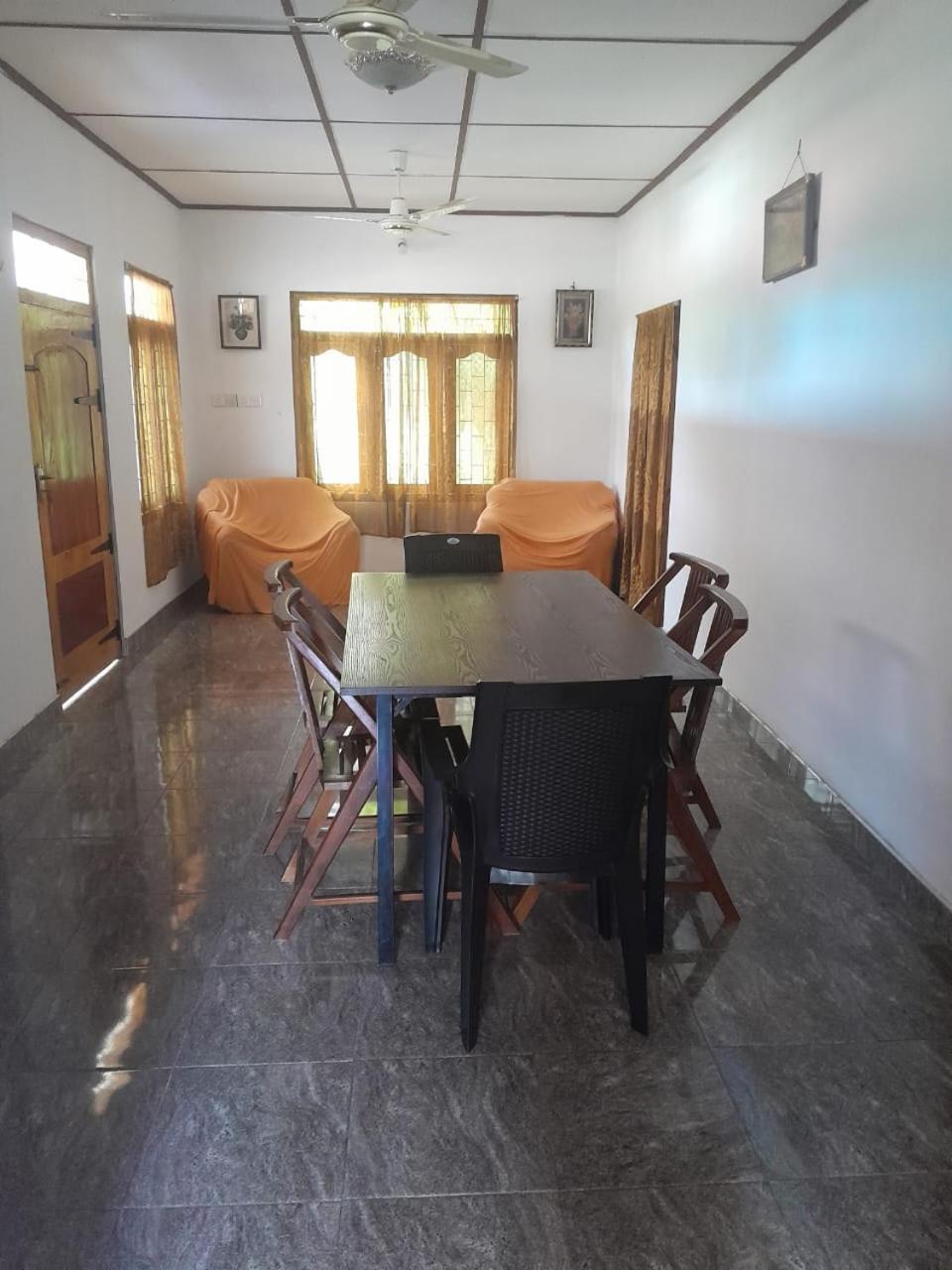 BG Guest House Jaffna view 4