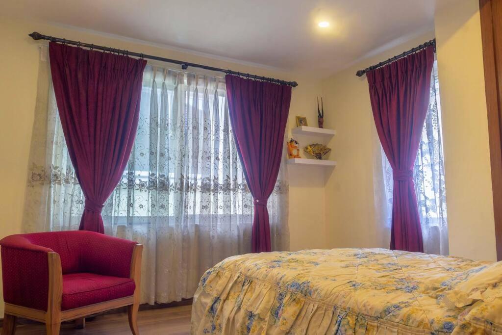 Peaceful Bungalow In Kathmandu