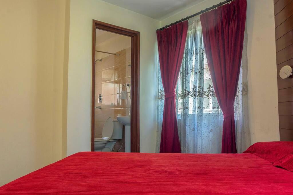 Peaceful Bungalow In Kathmandu