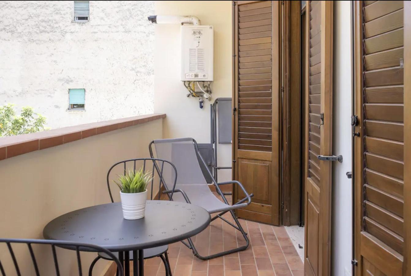 Eli's apartment Mondello Free Private Parking AC and WIFI
