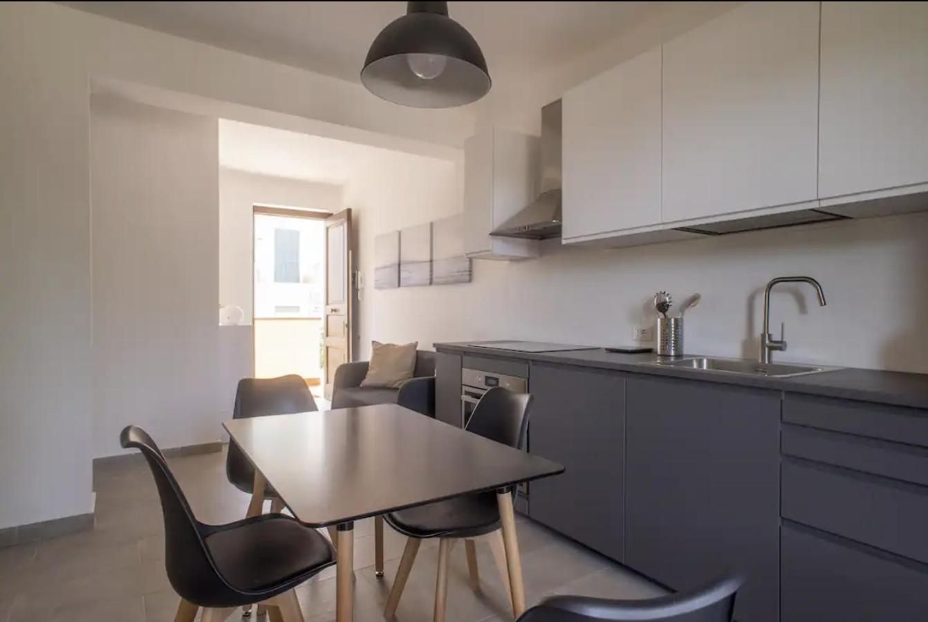 Eli's apartment Mondello Free Private Parking AC and WIFI