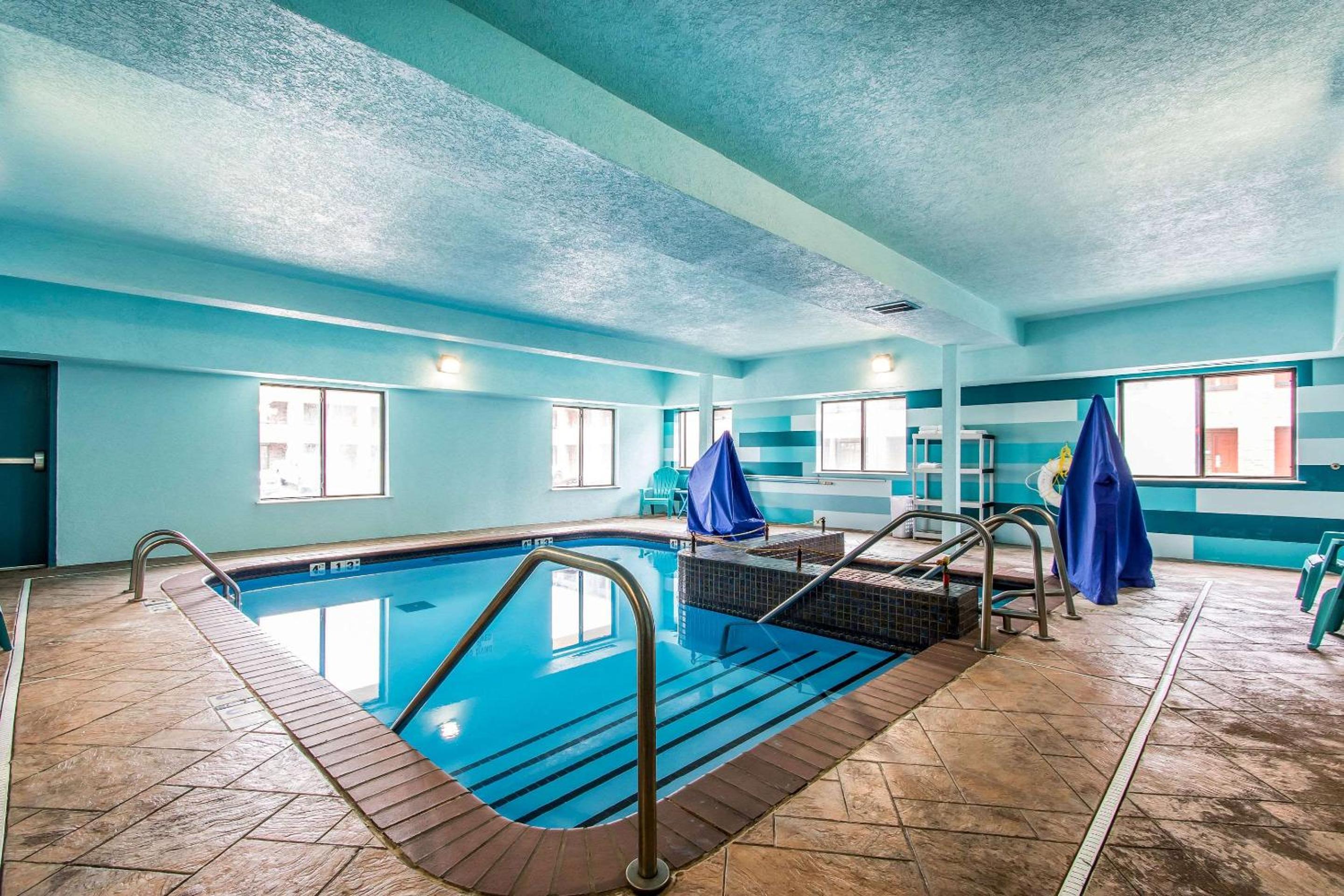 Oklahoma City Vacations - Comfort Suites Fairgrounds West - Property Image 30
