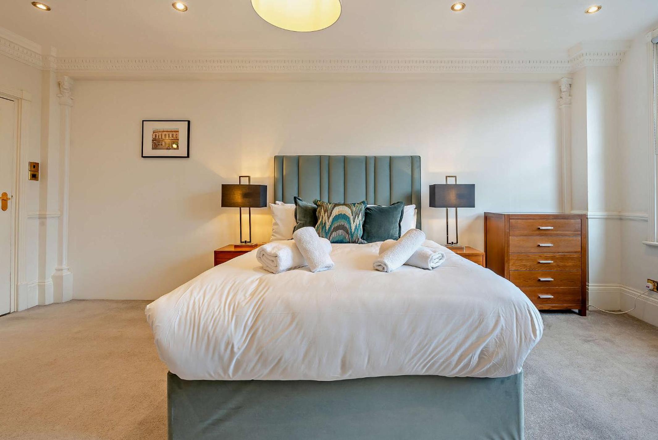 Strathmore Court Apartments