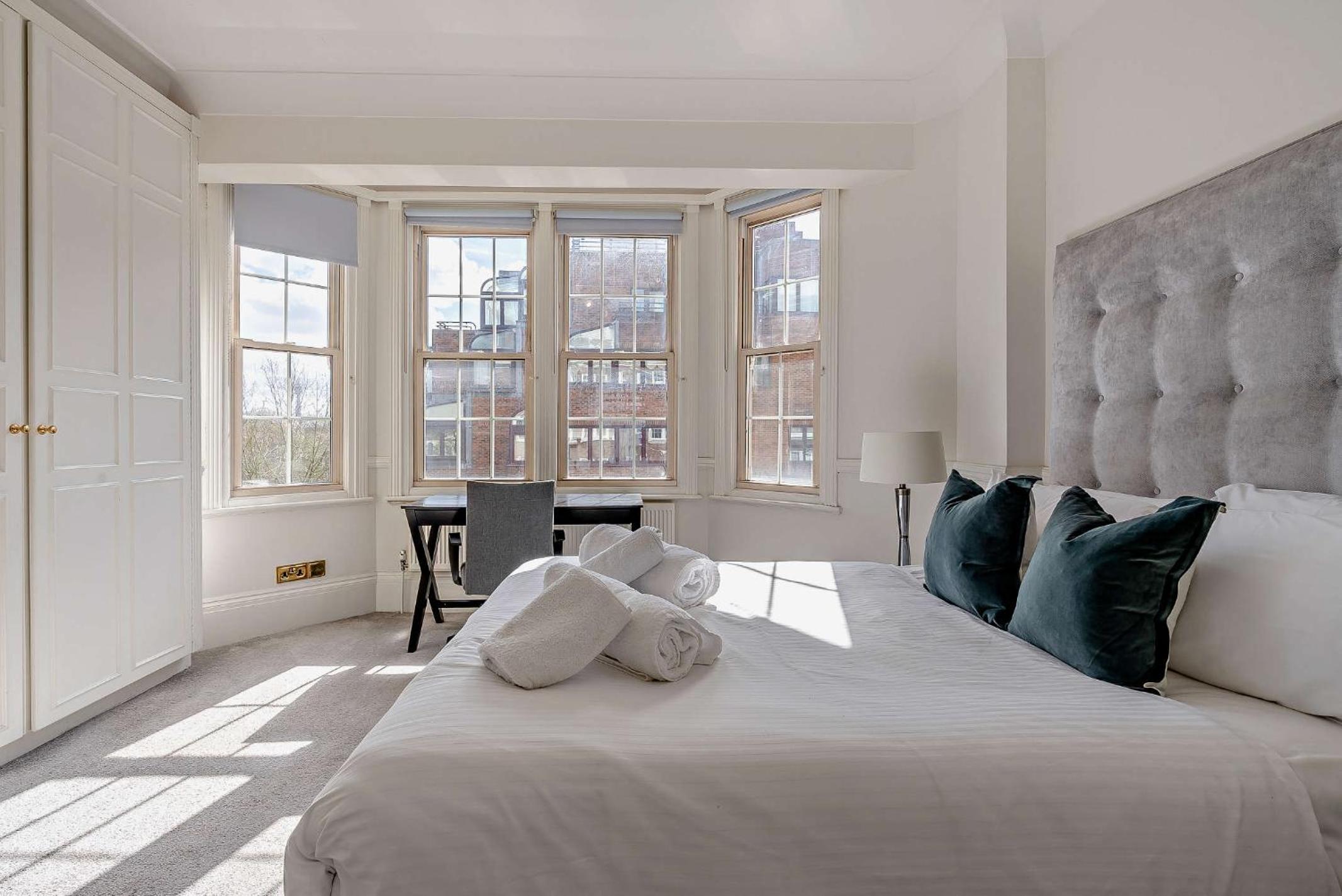 Strathmore Court Apartments