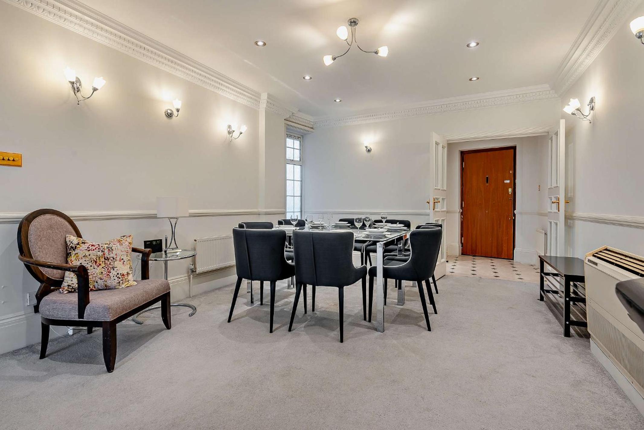 Strathmore Court Apartments