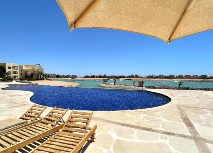 Amazing Two bedroom's Waterside Elgouna