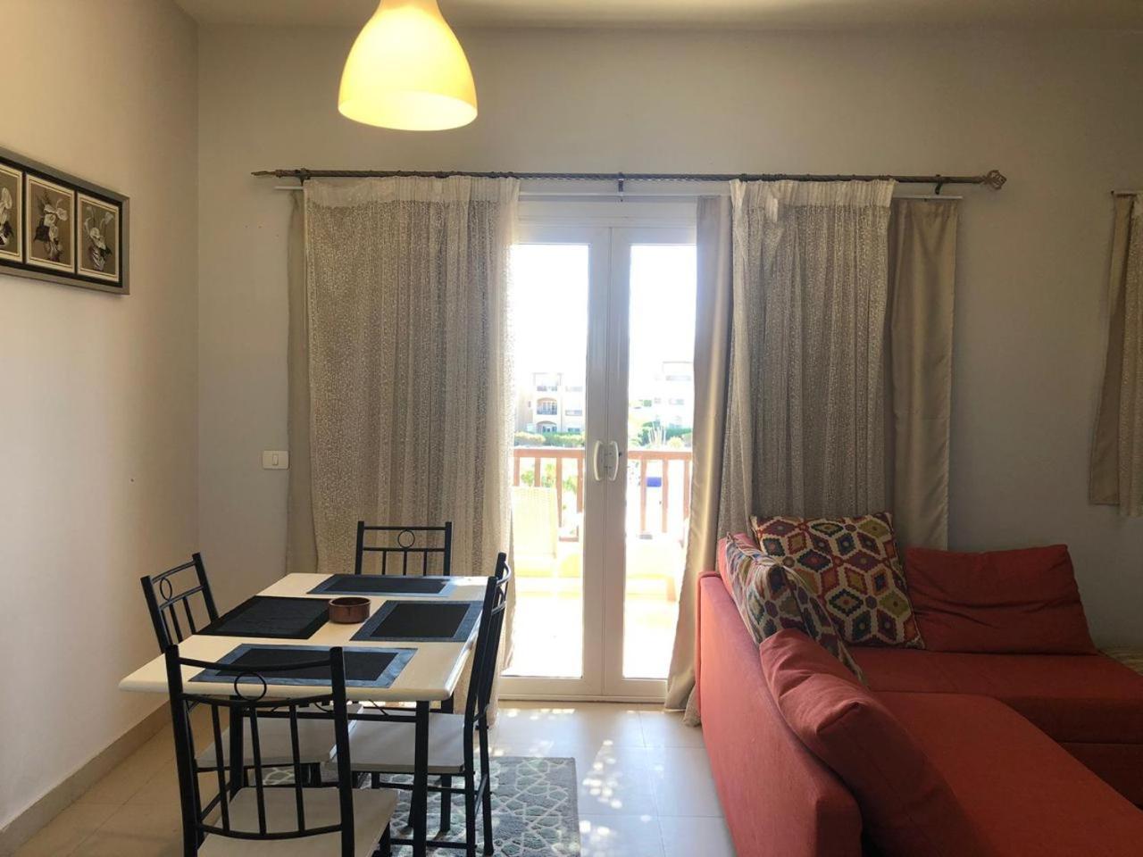 Amazing Two bedroom's Waterside Elgouna