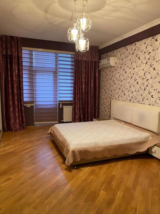 Lux Flat in Xatai District
