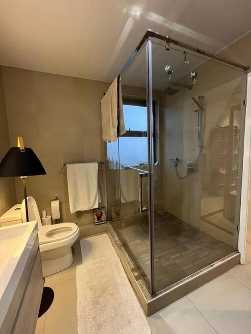 Easy Walk to Stunning La Preneuse Beach - Modern 3 Bedroom Apartment view 5