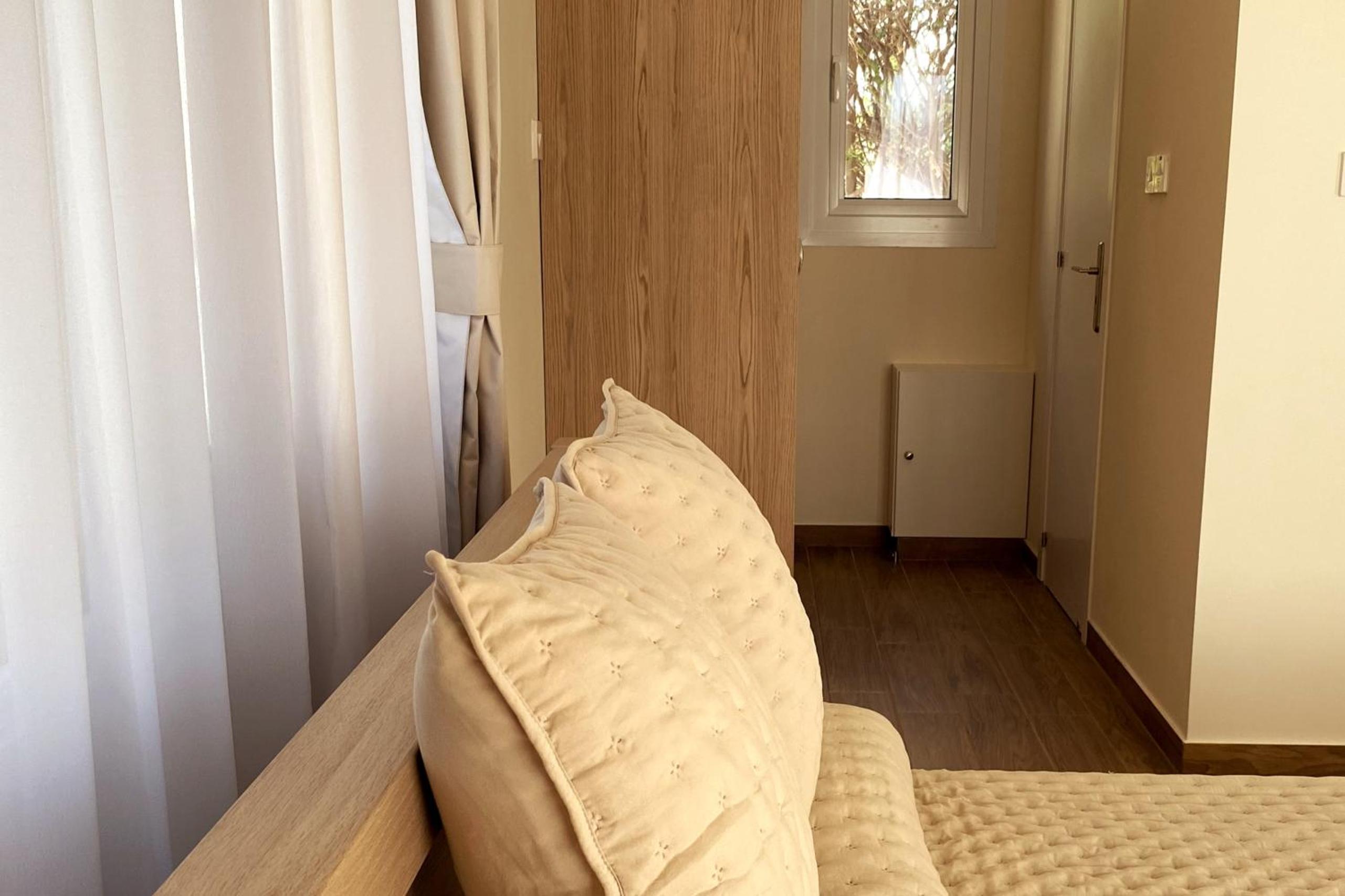 Danaos Seaside Suite 002 with Pool in Tourist Area
