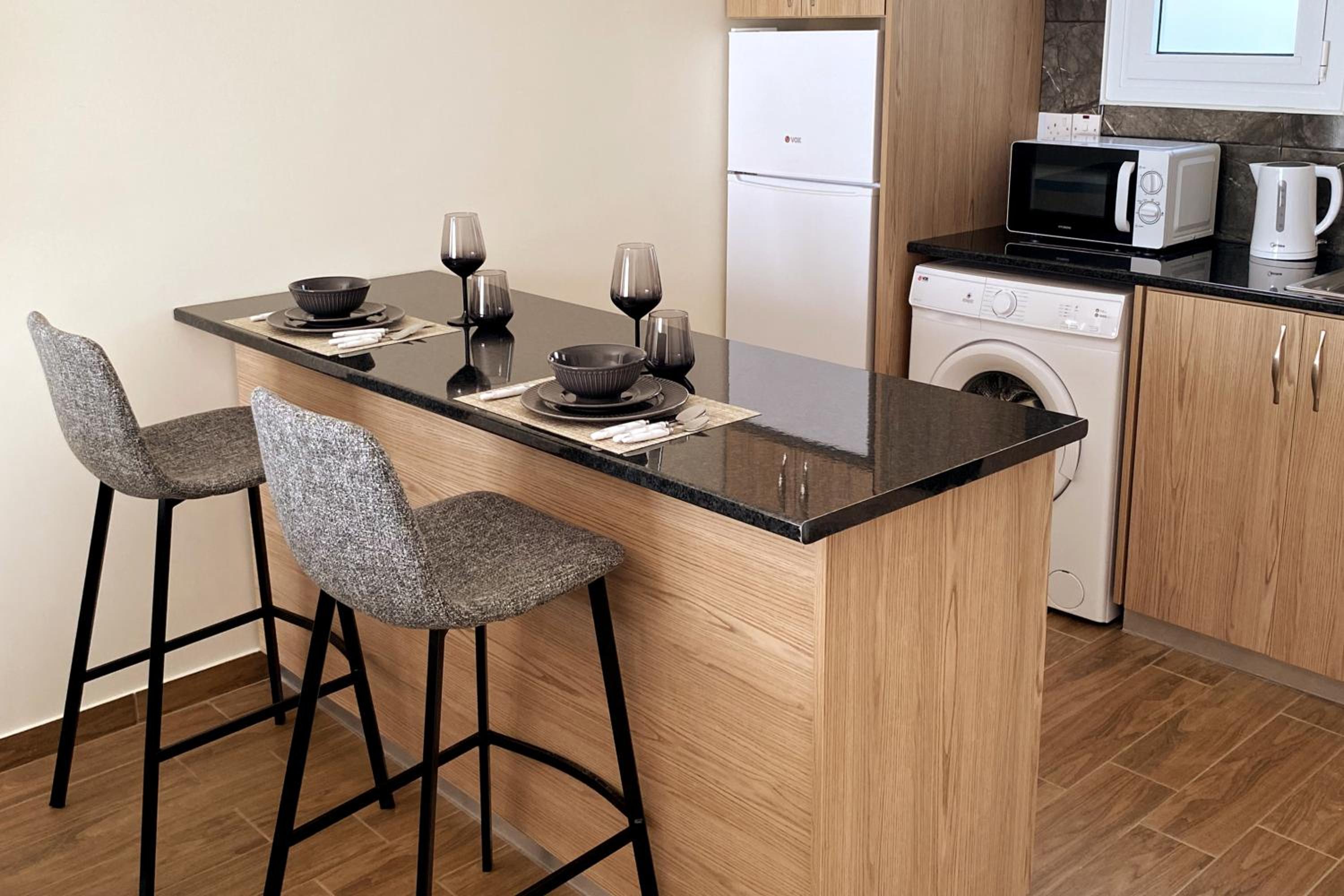 Danaos Seaside Suite 002 with Pool in Tourist Area