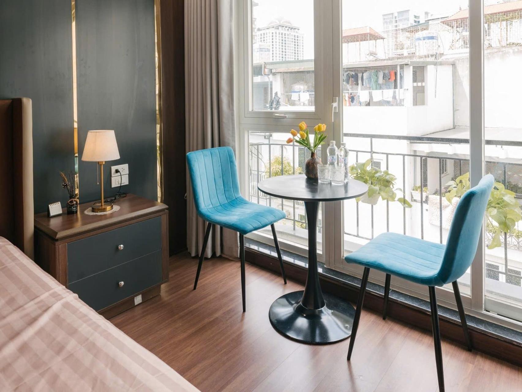 Oikia Apartment