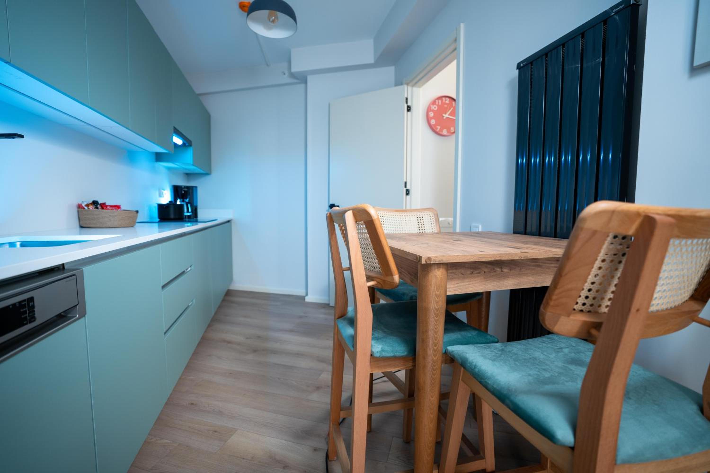 Bird Nest Suites - Image 8