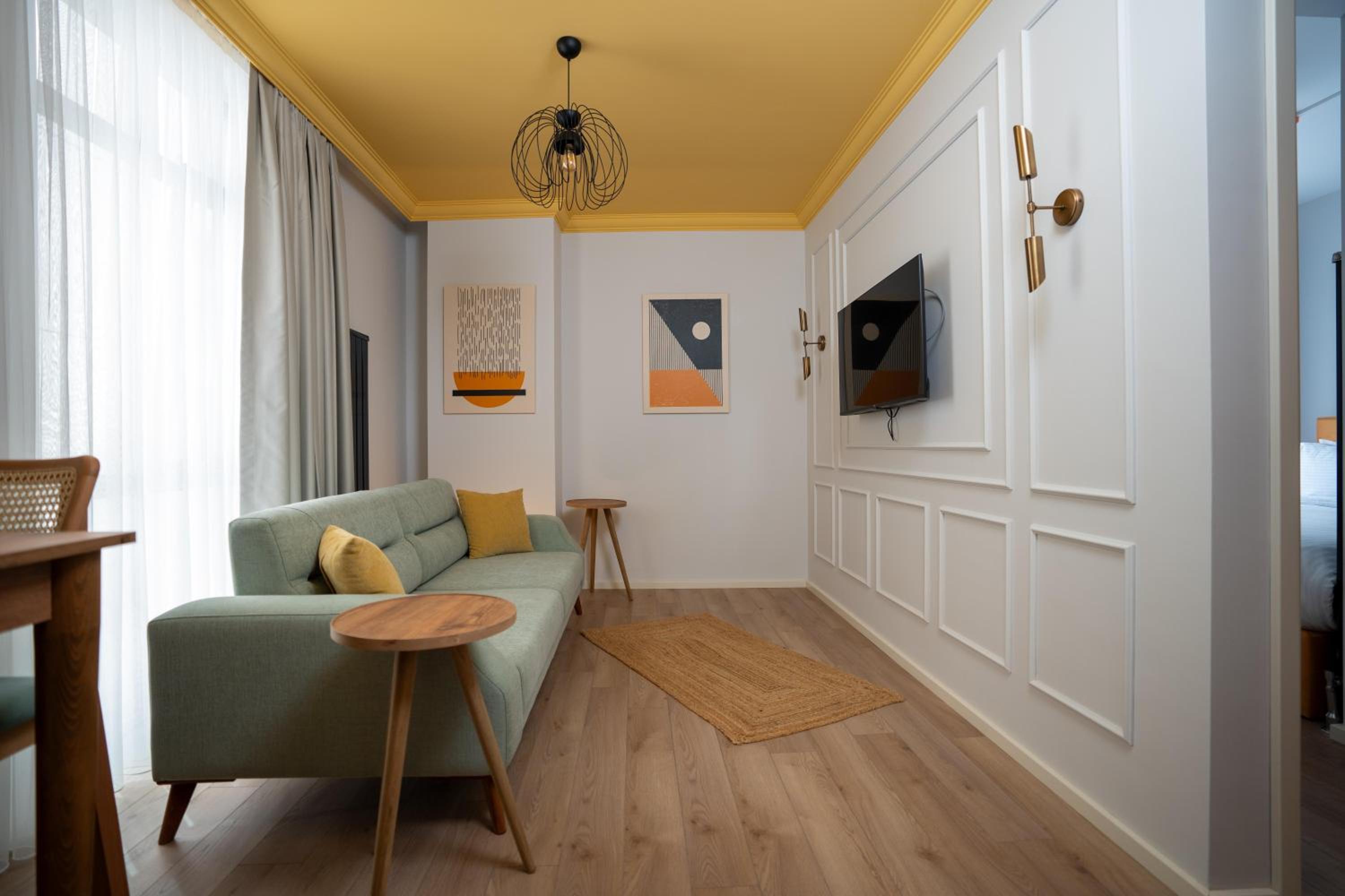 Bird Nest Suites - Image 15