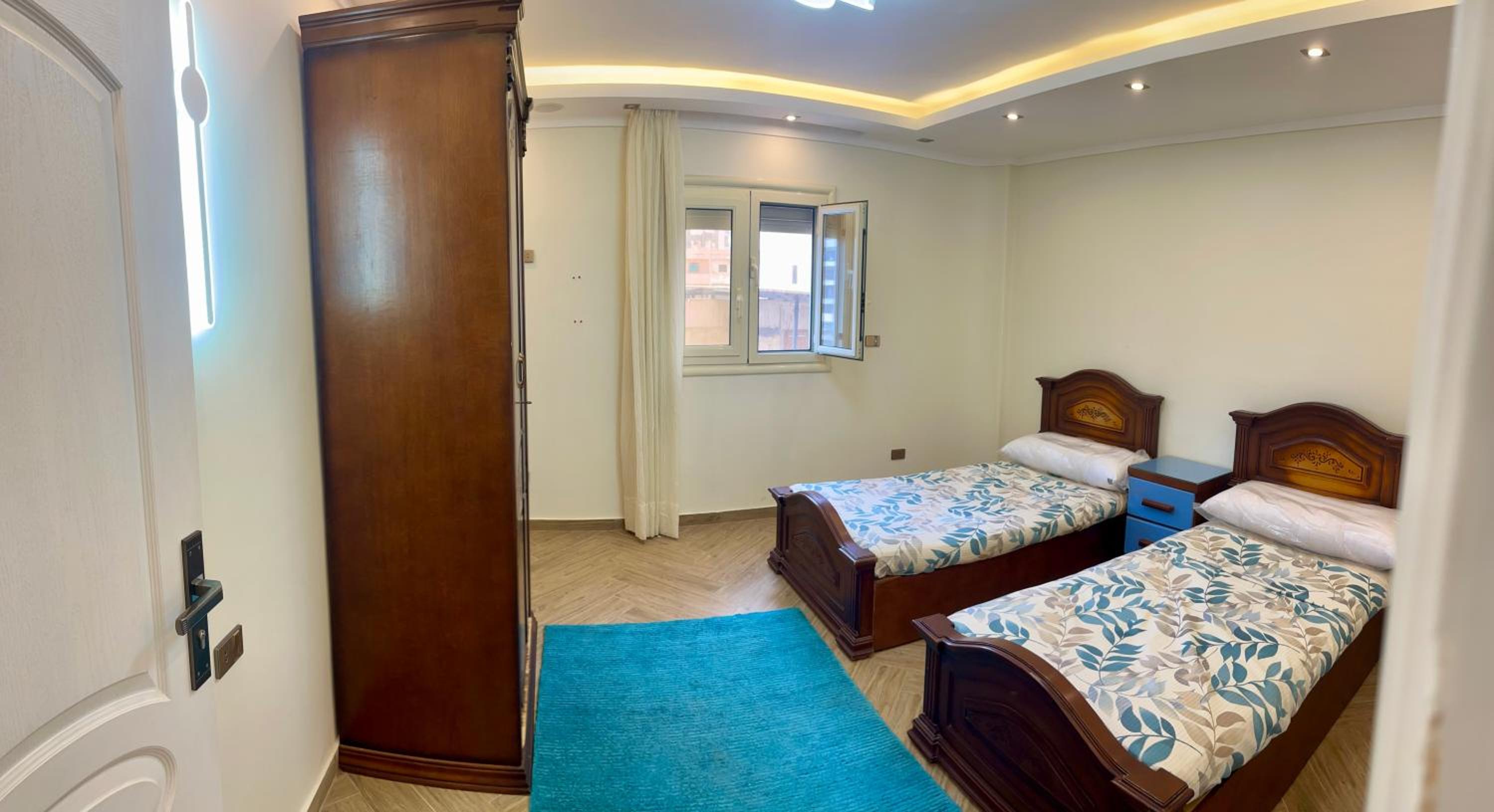 Sea view family apartment
