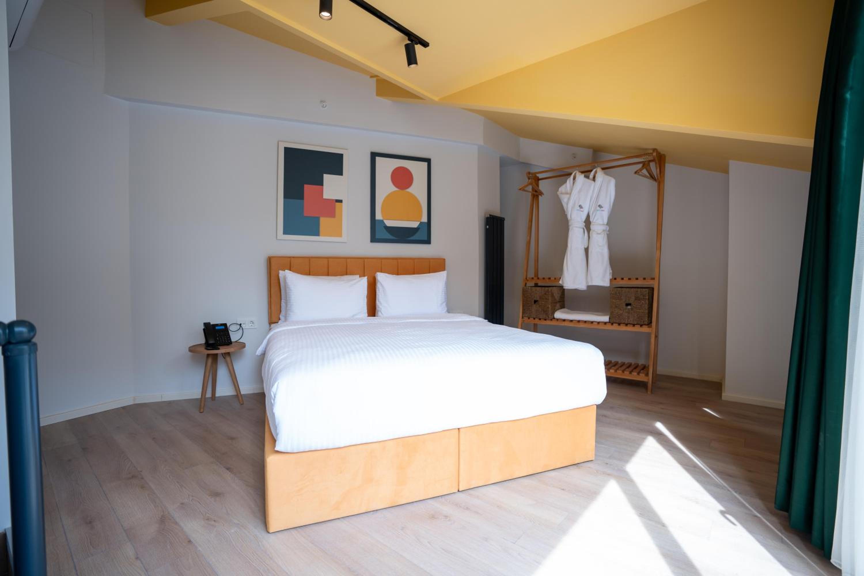 Bird Nest Suites - Image 31