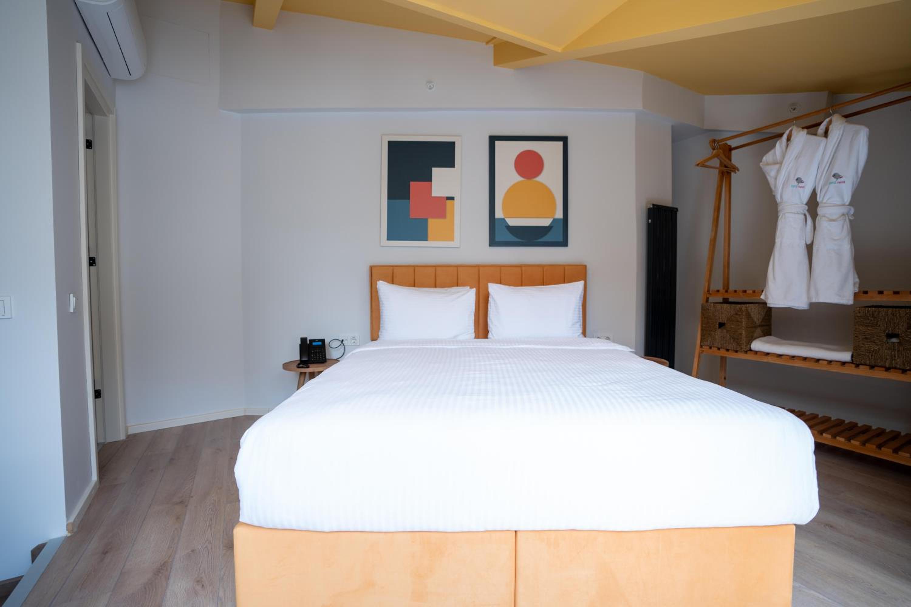 Bird Nest Suites - Image 32