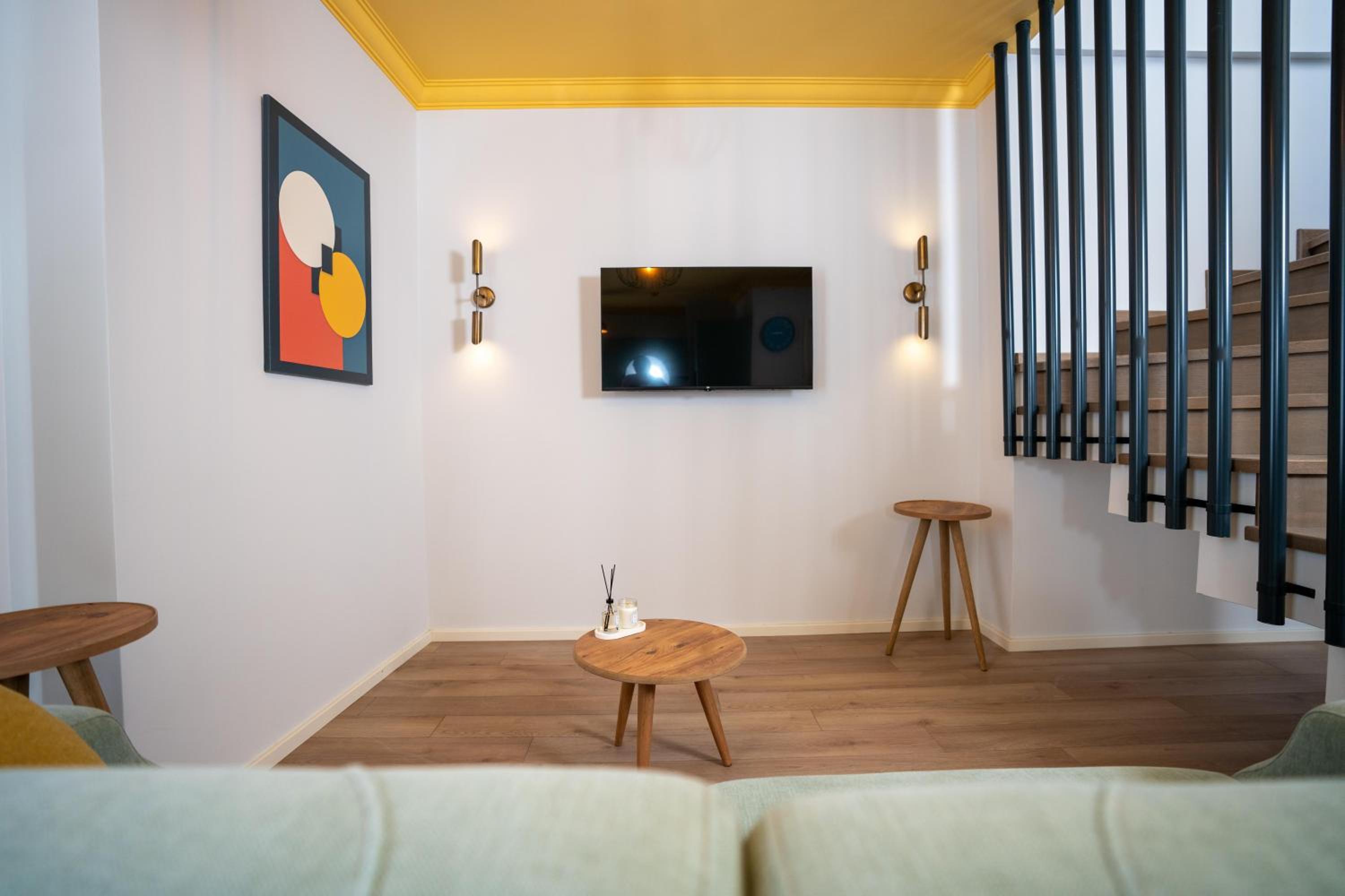 Bird Nest Suites - Image 37