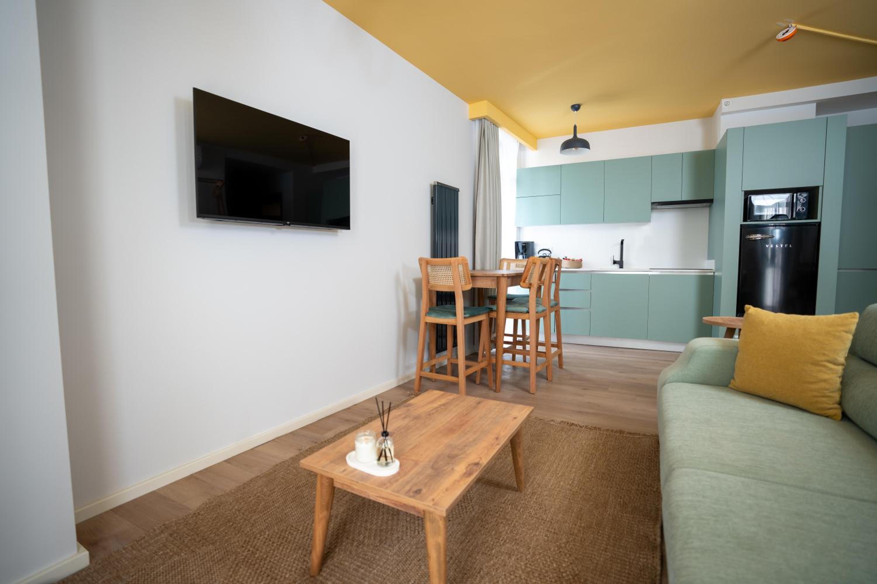 Bird Nest Suites - Image 46