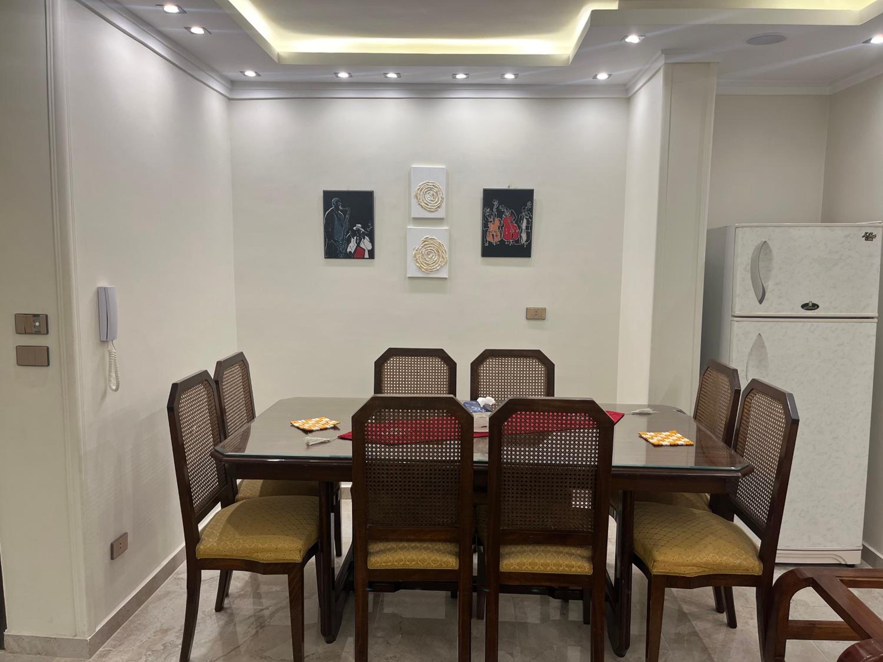 Sea view family apartment