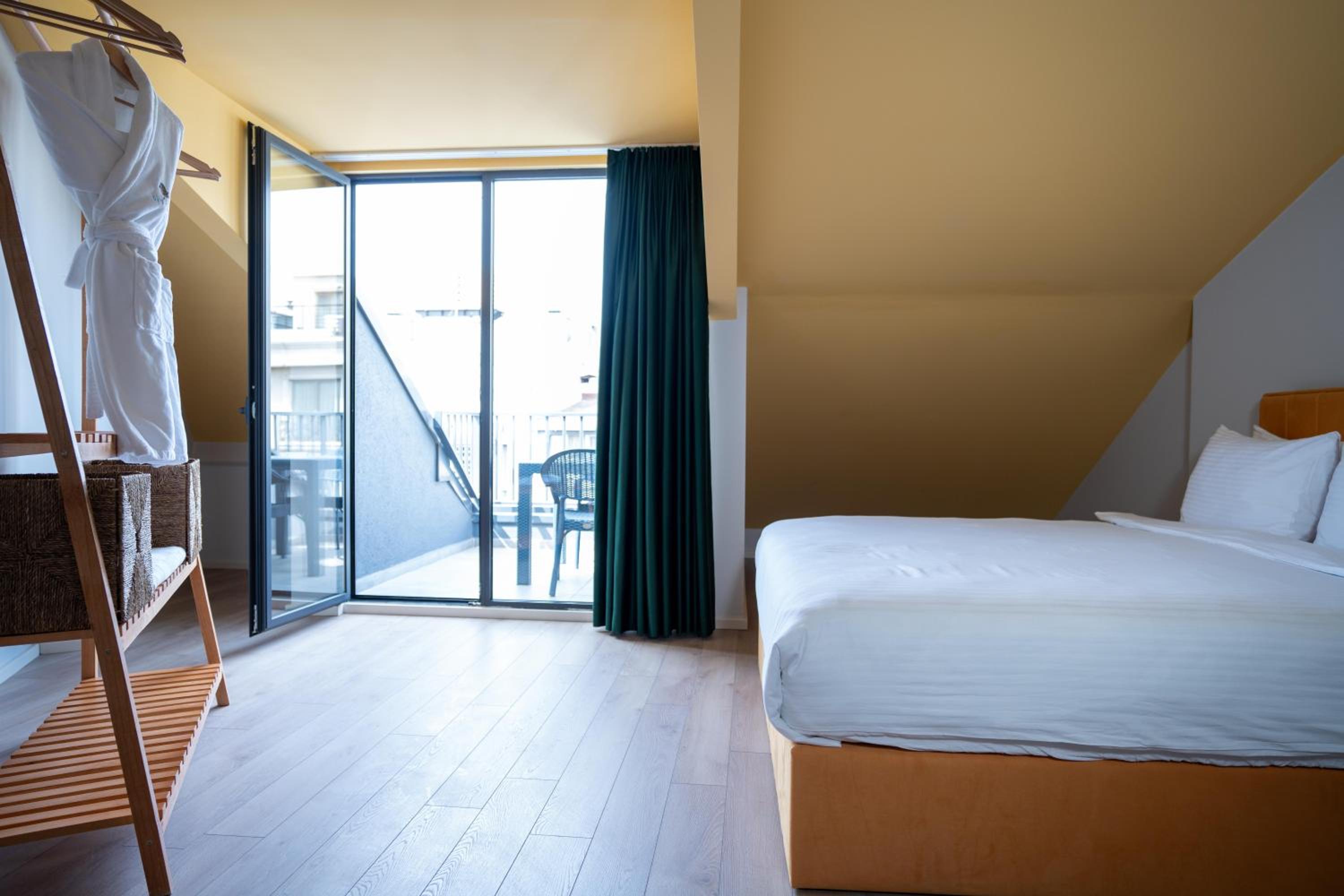 Bird Nest Suites - Image 53