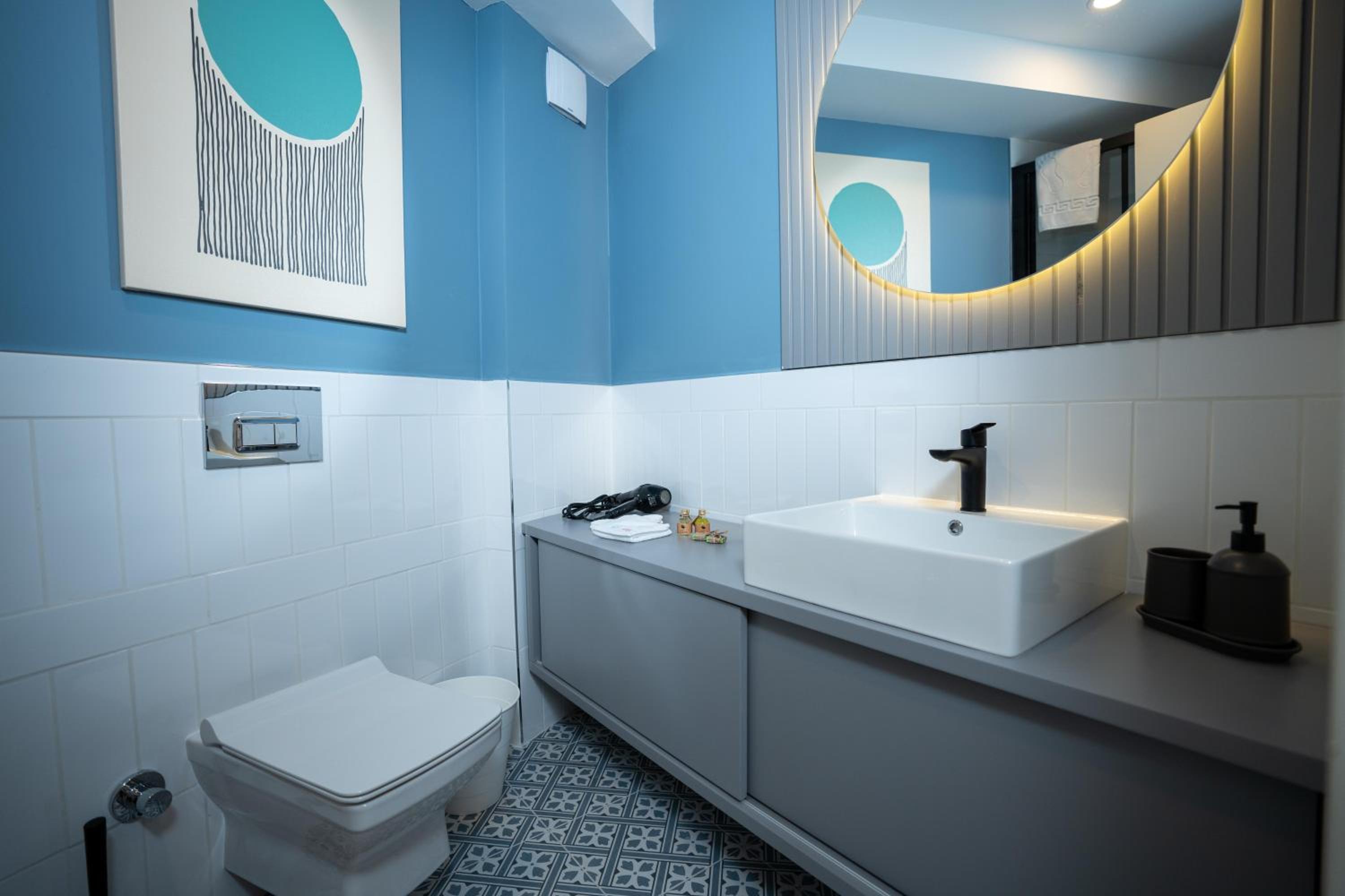 Bird Nest Suites - Image 58