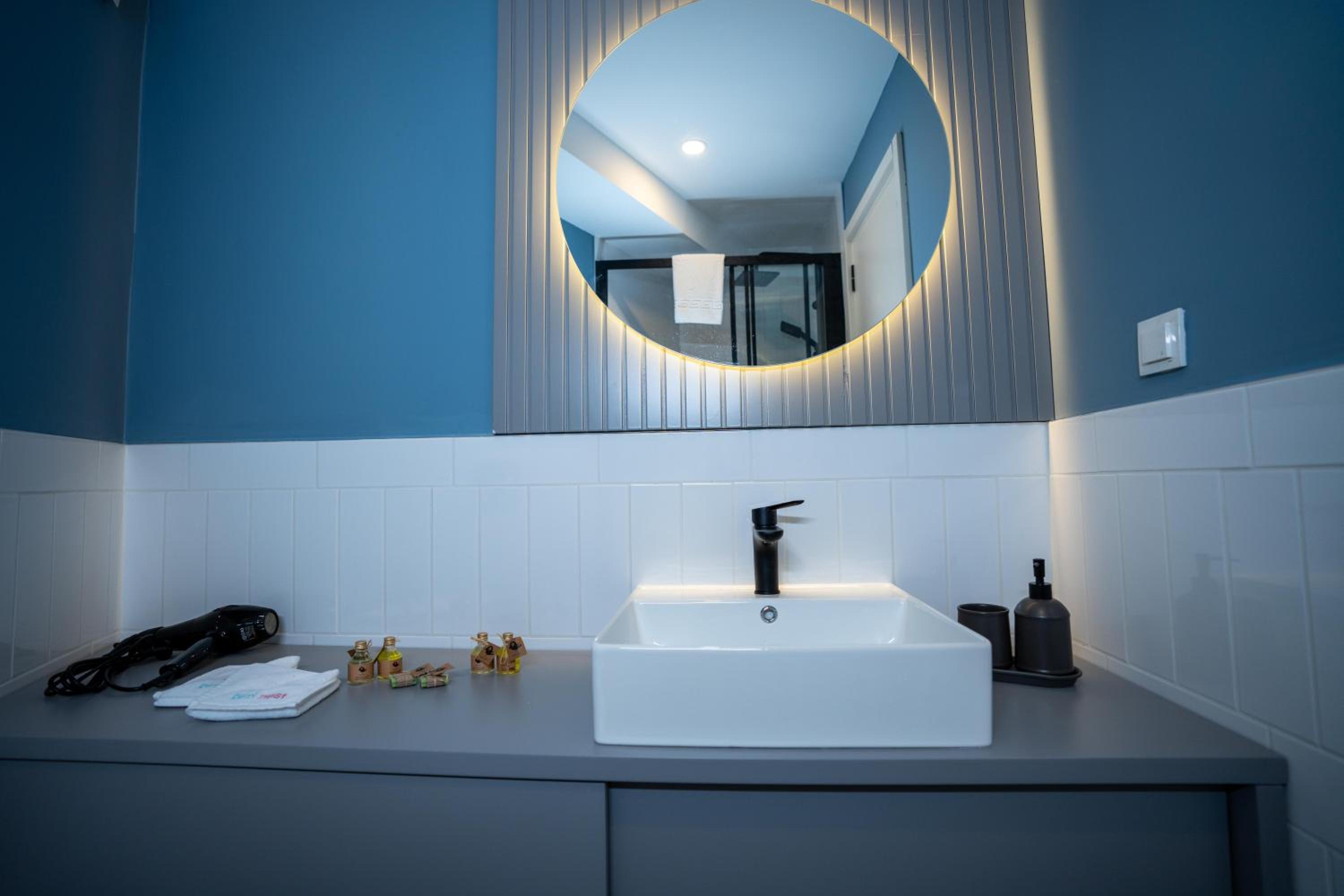 Bird Nest Suites - Image 59