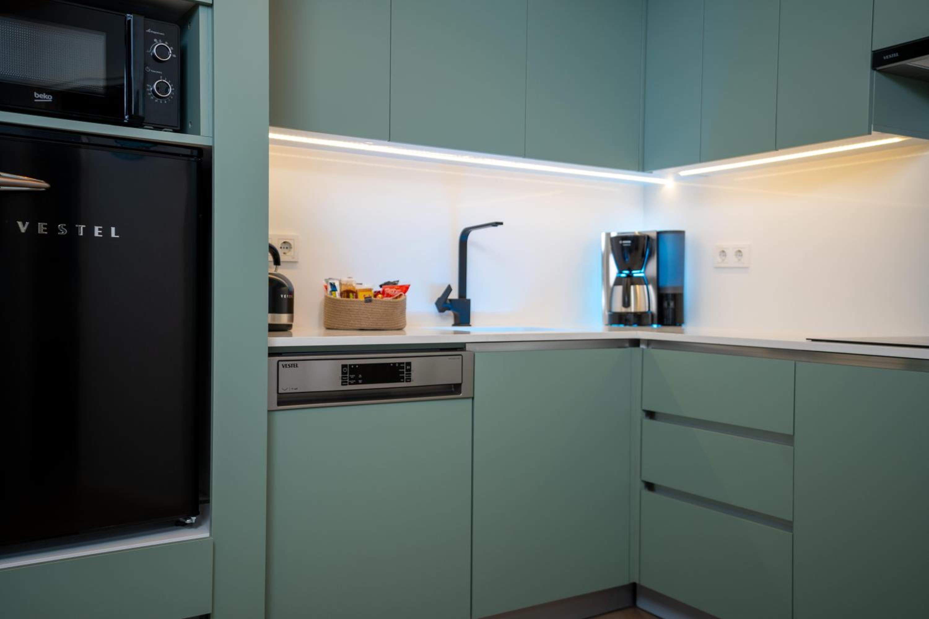 Bird Nest Suites - Image 62