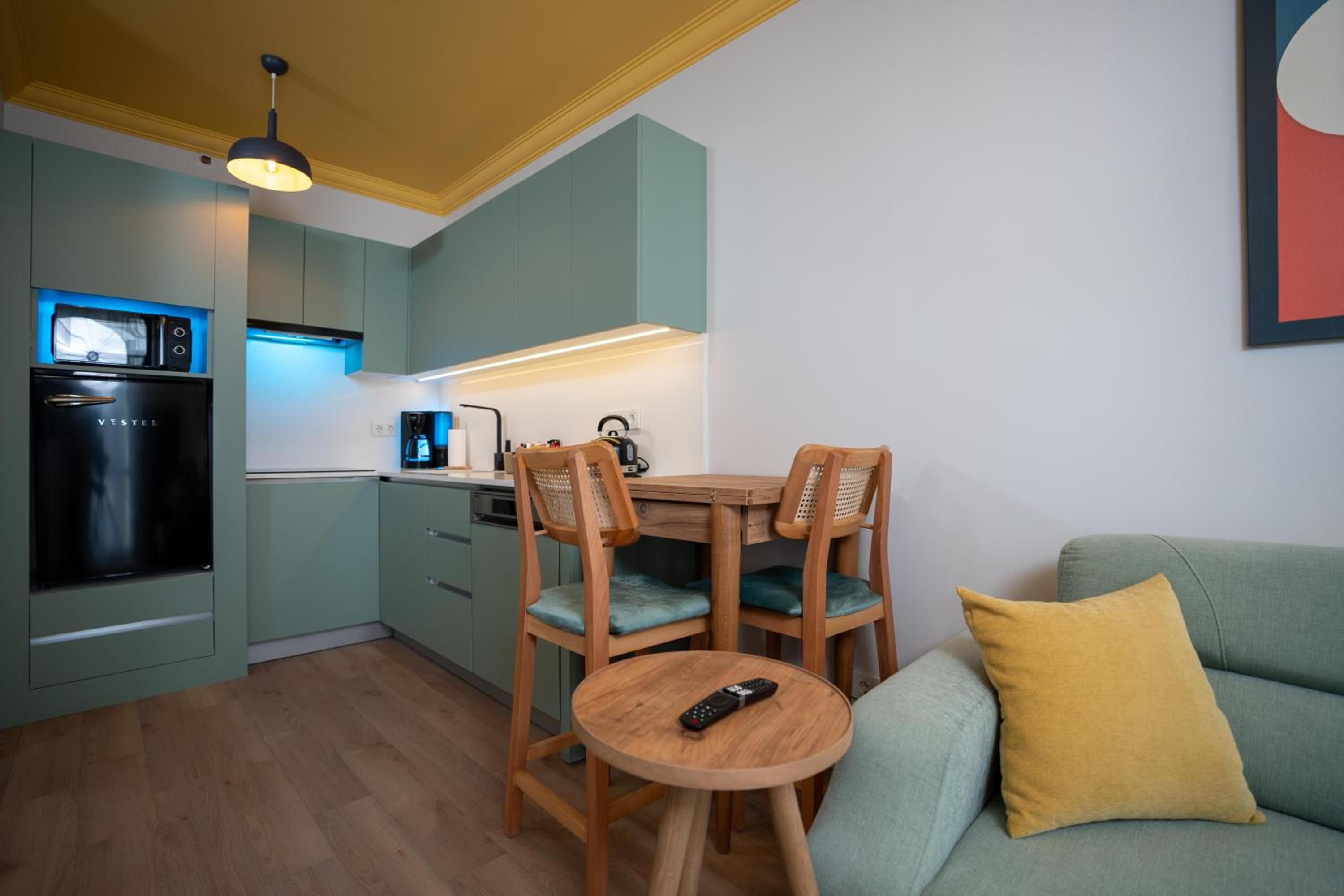 Bird Nest Suites - Image 71