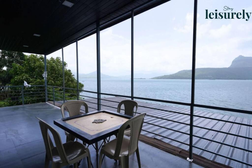 Stay Leisurely Lakebreeze 5BHK, Pawna Lake view 4