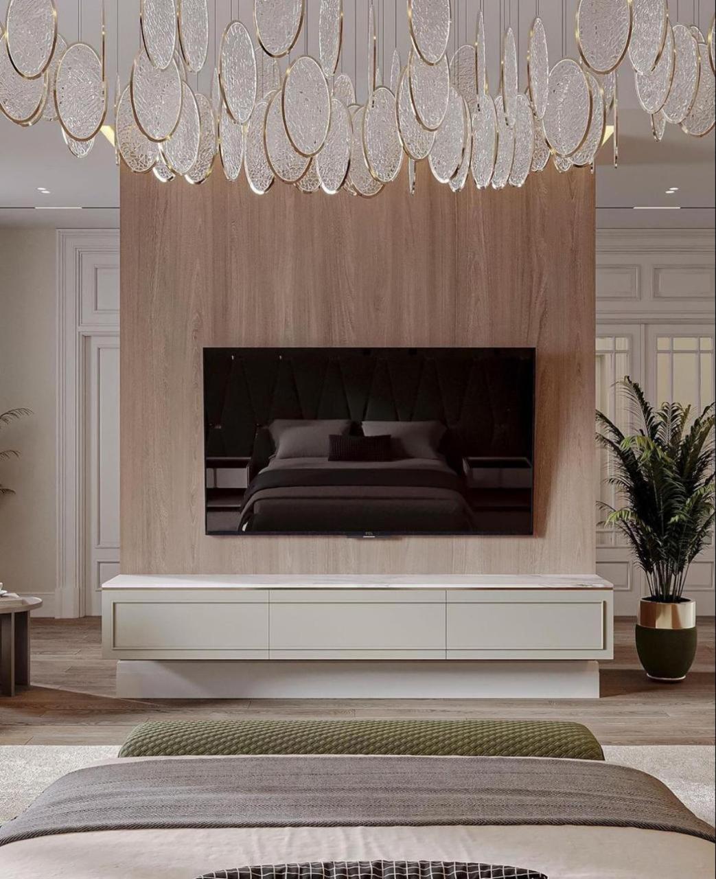 Apartment for King
