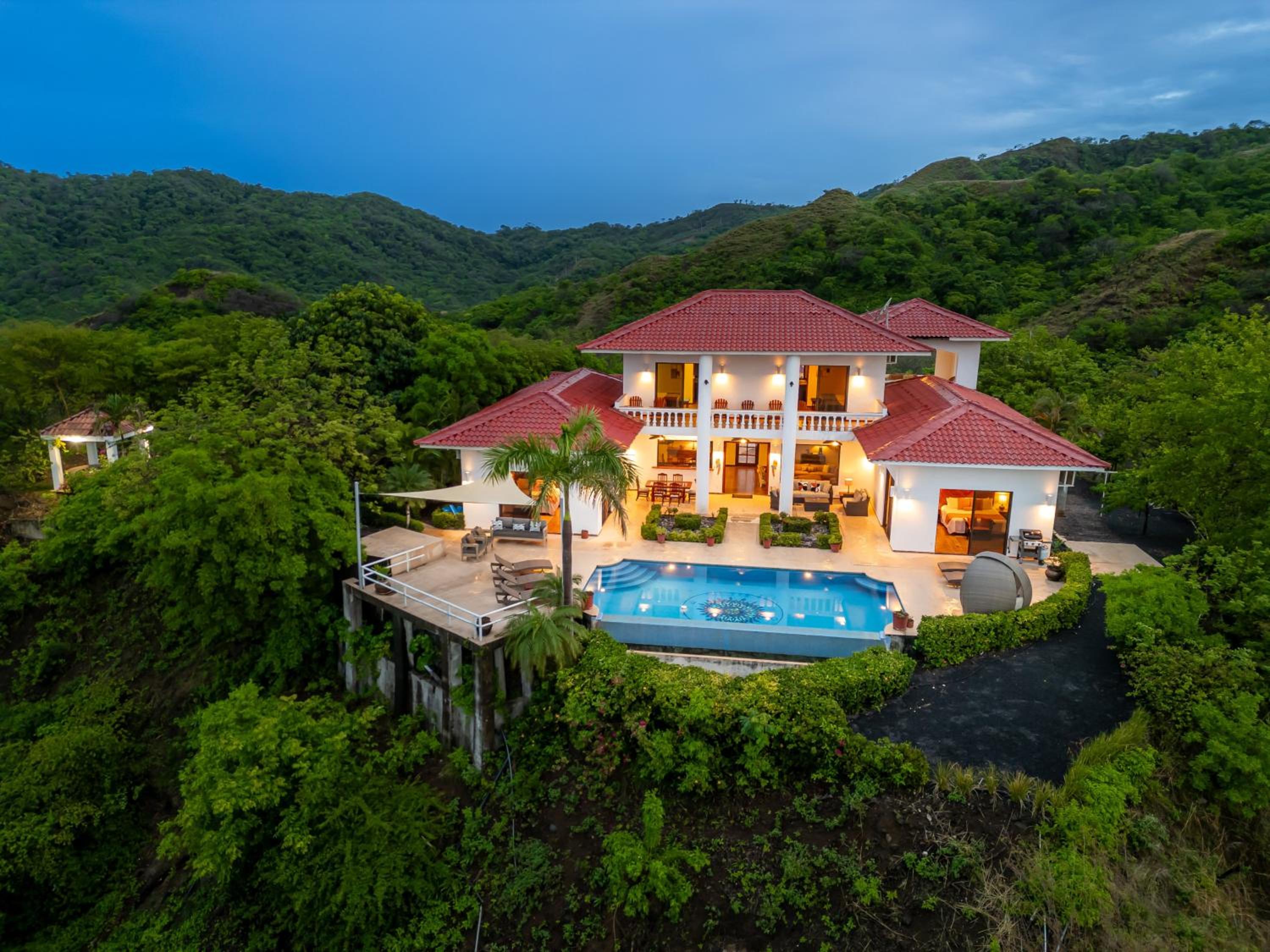 Villa Allamanda 5br Sunset View Villa Ocotal