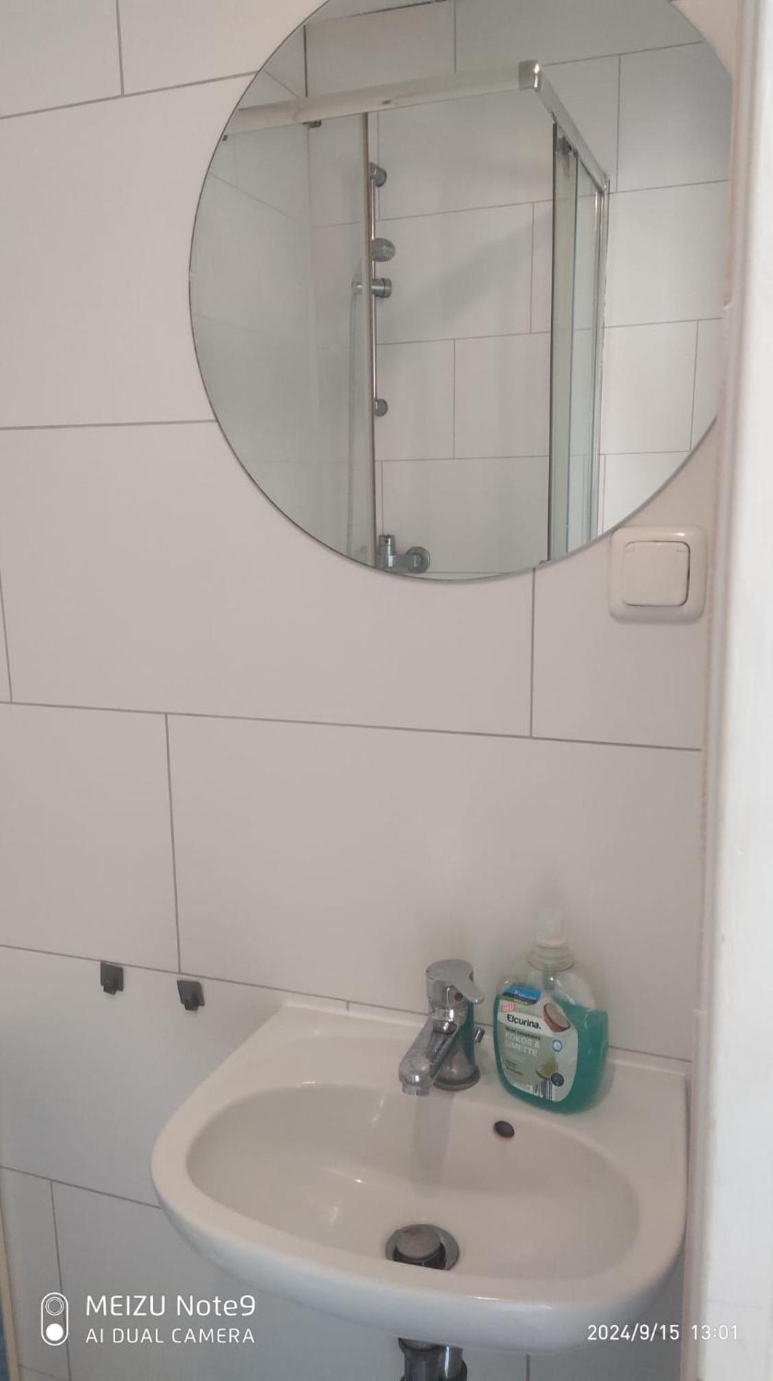 Helle 2 Zimmer Wohnung in Zentrum view 2