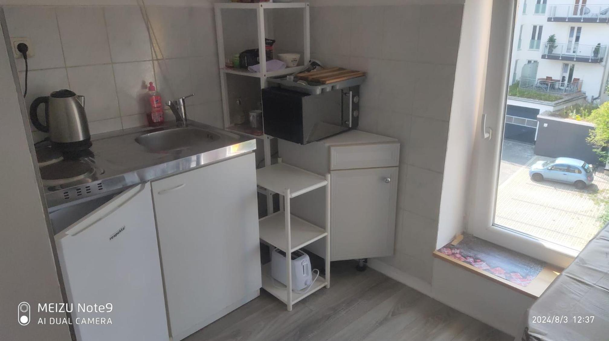 Helle 2 Zimmer Wohnung in Zentrum view 4