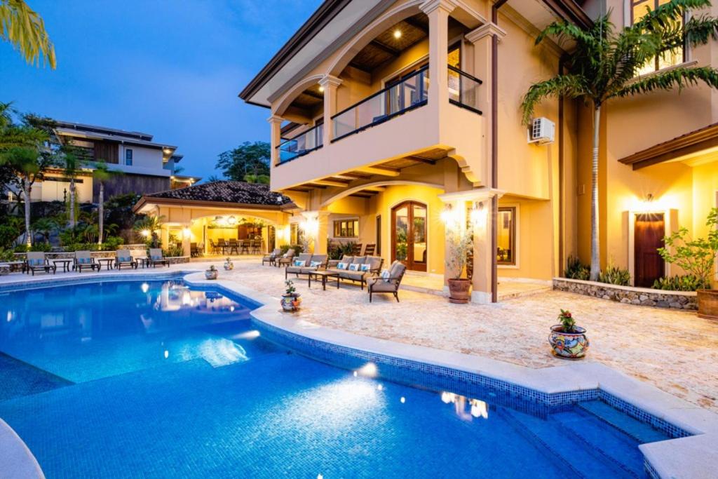 Villa Encantada Sunset Infinity Pool Escape