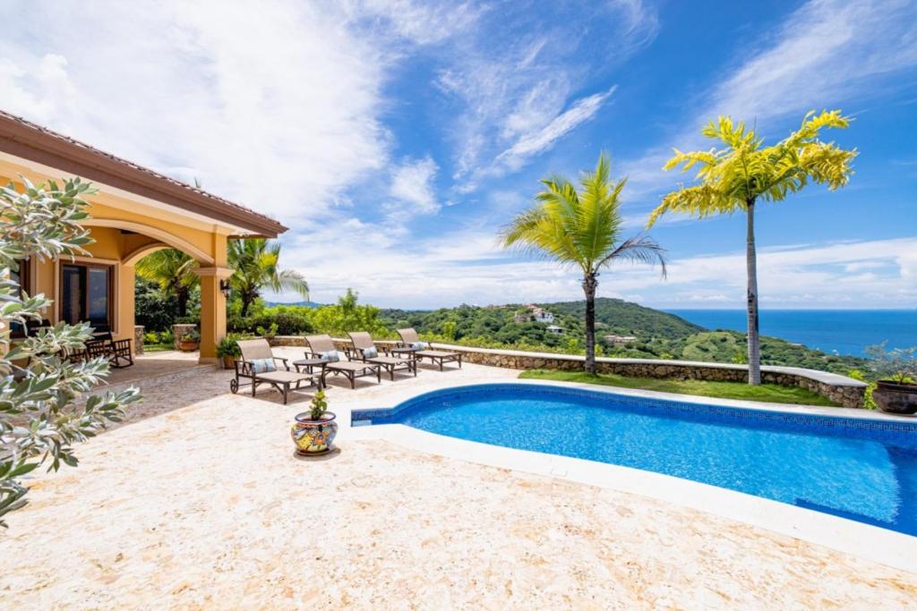 Villa Encantada Sunset Infinity Pool Escape