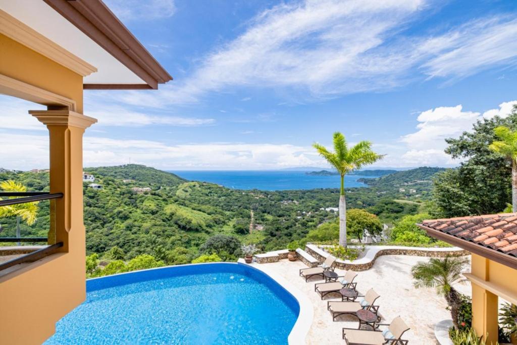 Villa Encantada Sunset Infinity Pool Escape