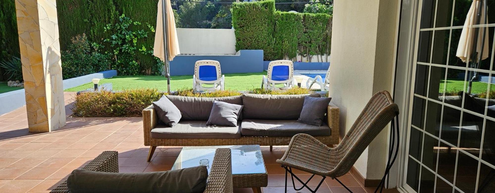 Ainara Luxury