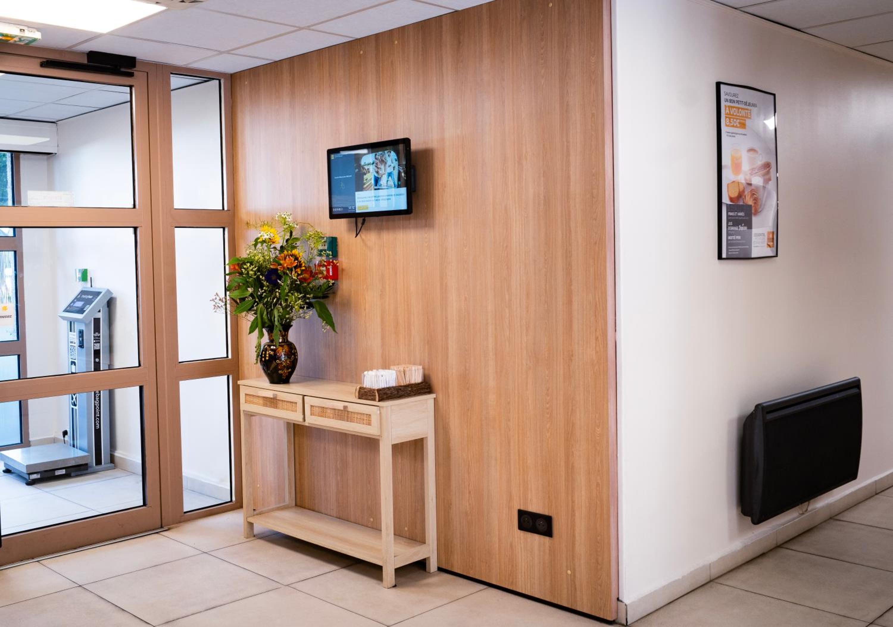 Gennevilliers Vacations - Premiere Classe Paris-Ouest Gennevilliers - Property Image 90