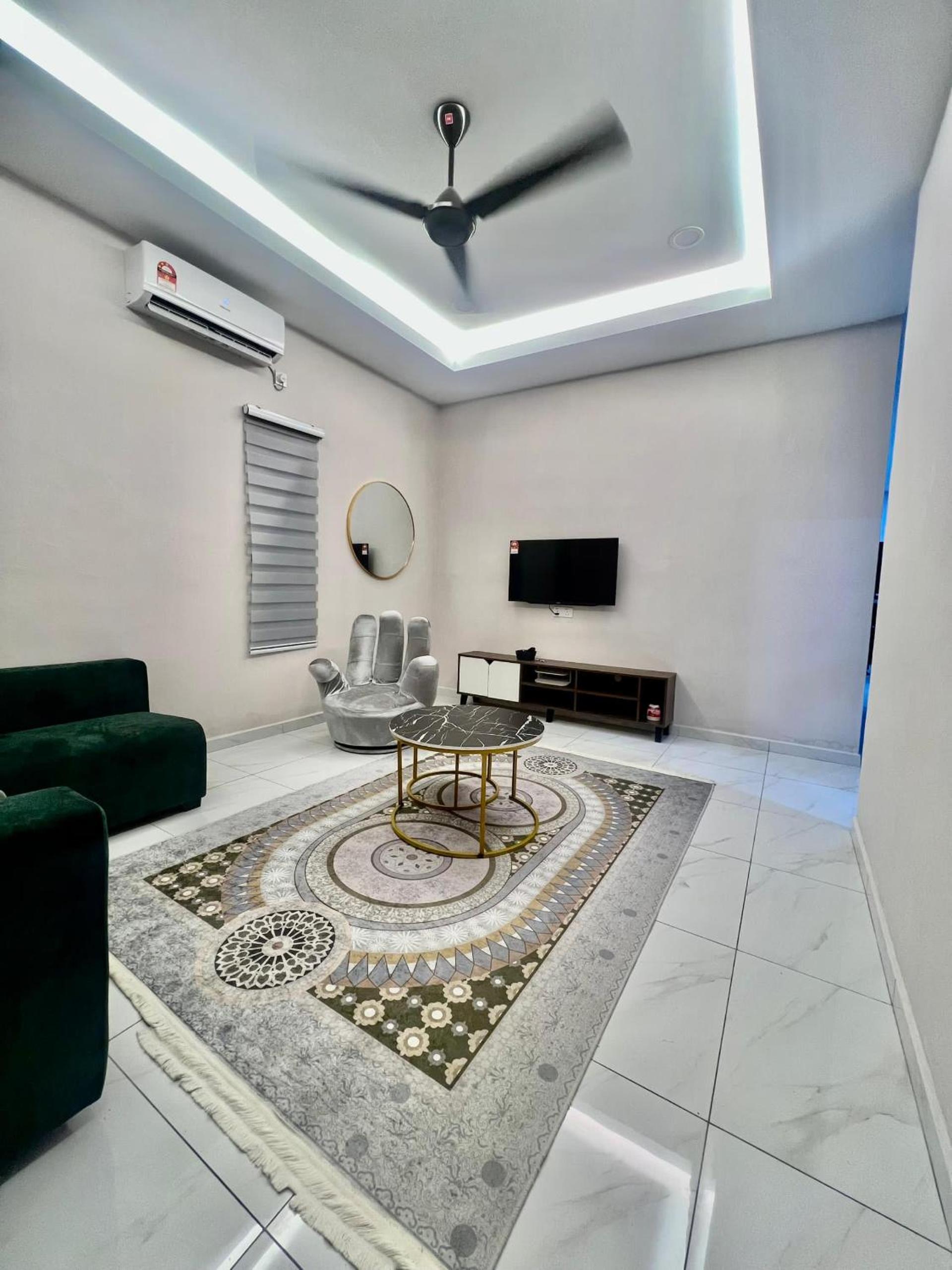D'Nuha Homestay Unit 1 Chenderong Balai Teluk Intan photo 1