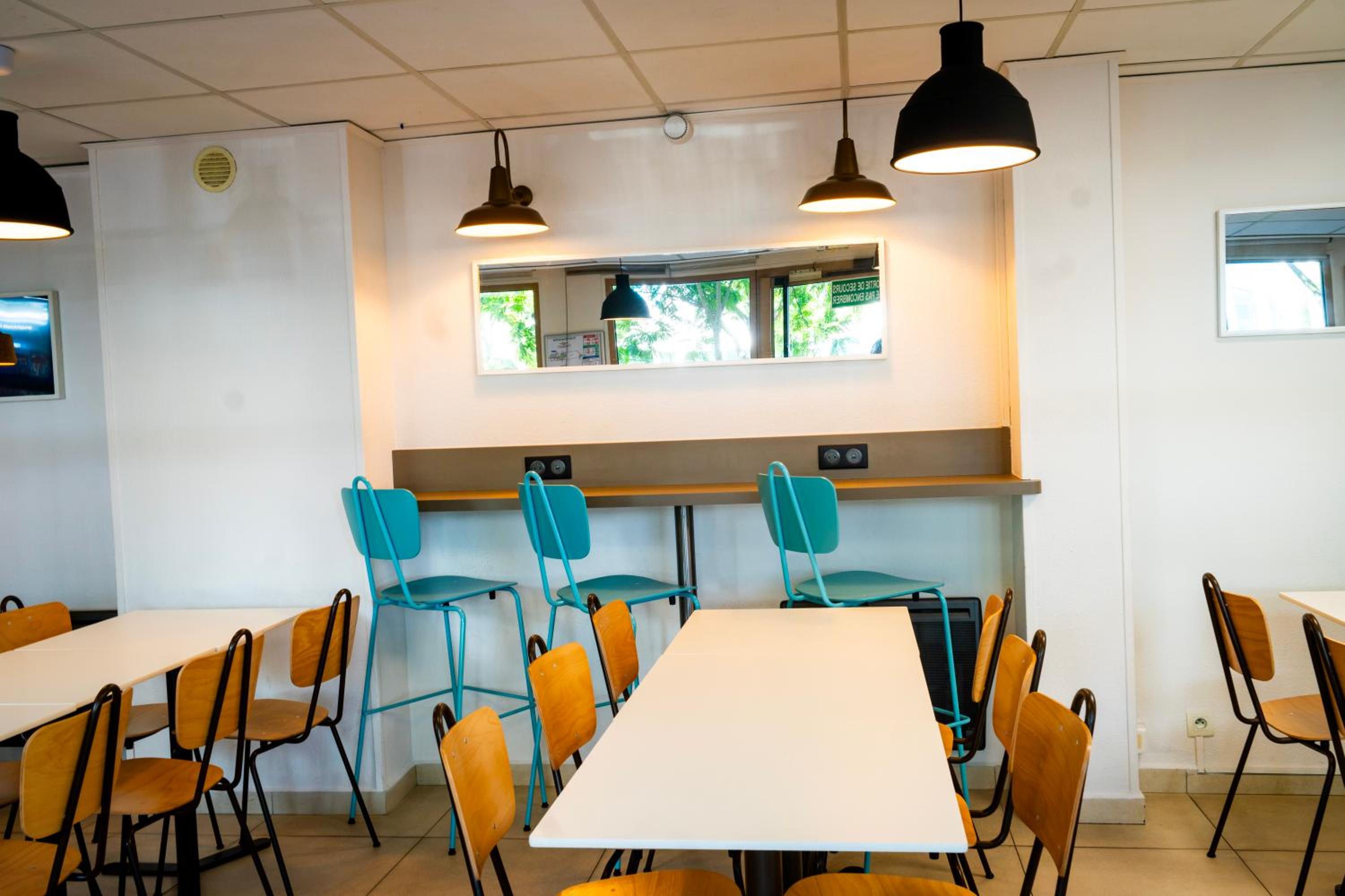 Gennevilliers Vacations - Premiere Classe Paris-Ouest Gennevilliers - Property Image 35