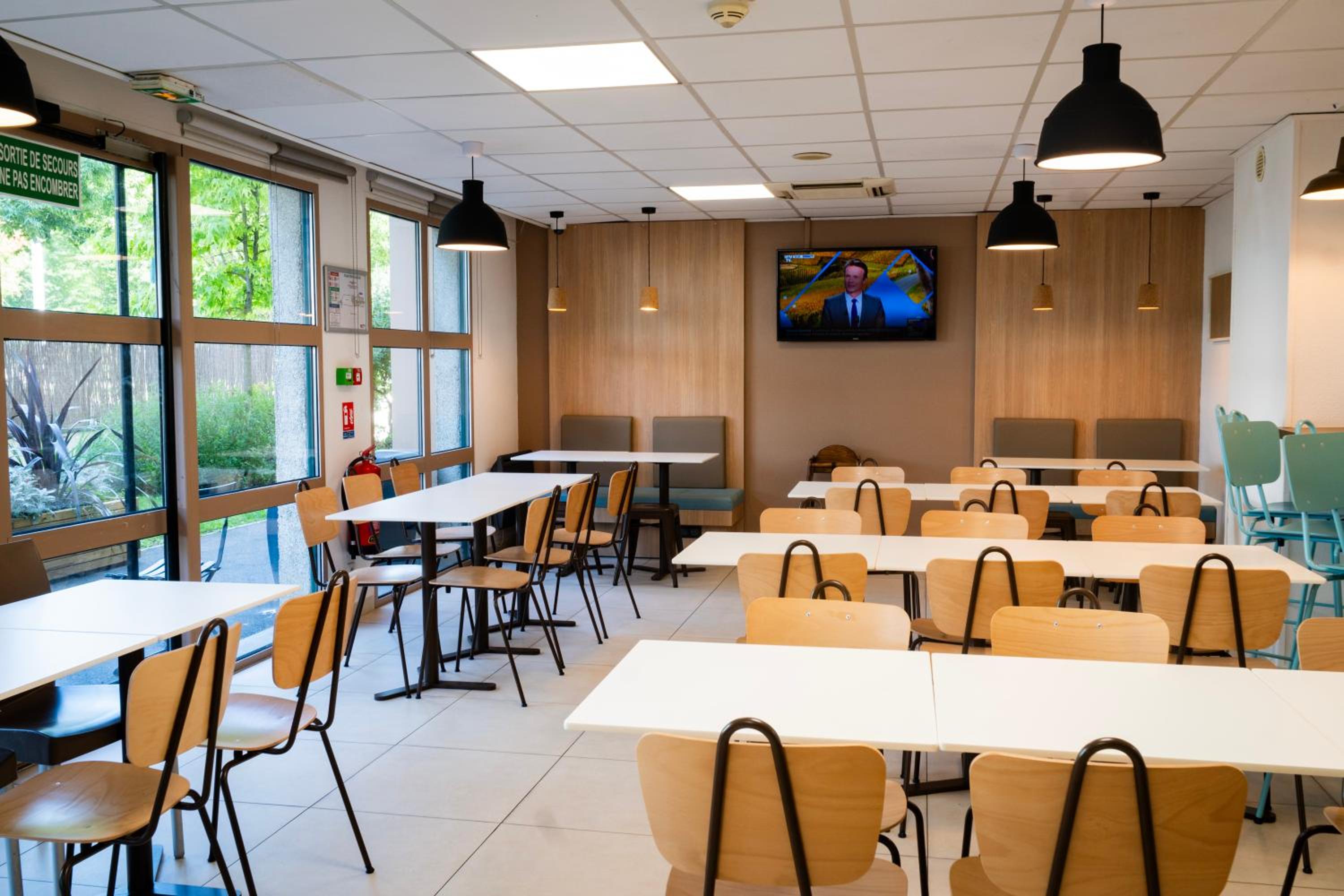 Gennevilliers Vacations - Premiere Classe Paris-Ouest Gennevilliers - Property Image 49
