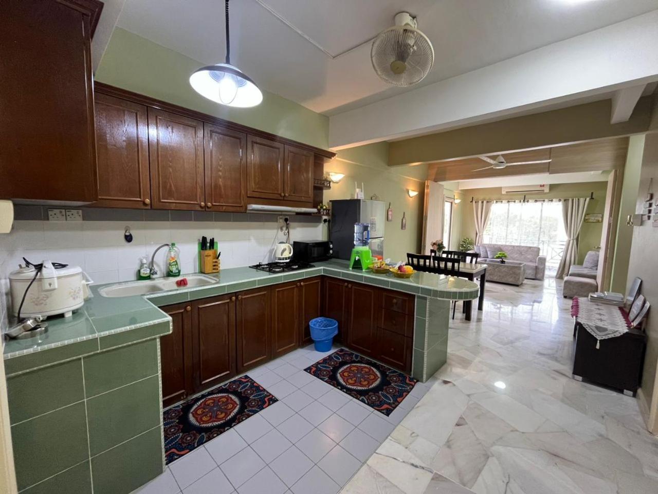 Bayu Beach Resort PortDickson Santai PD Homestay Penthouse Seaview photo 6