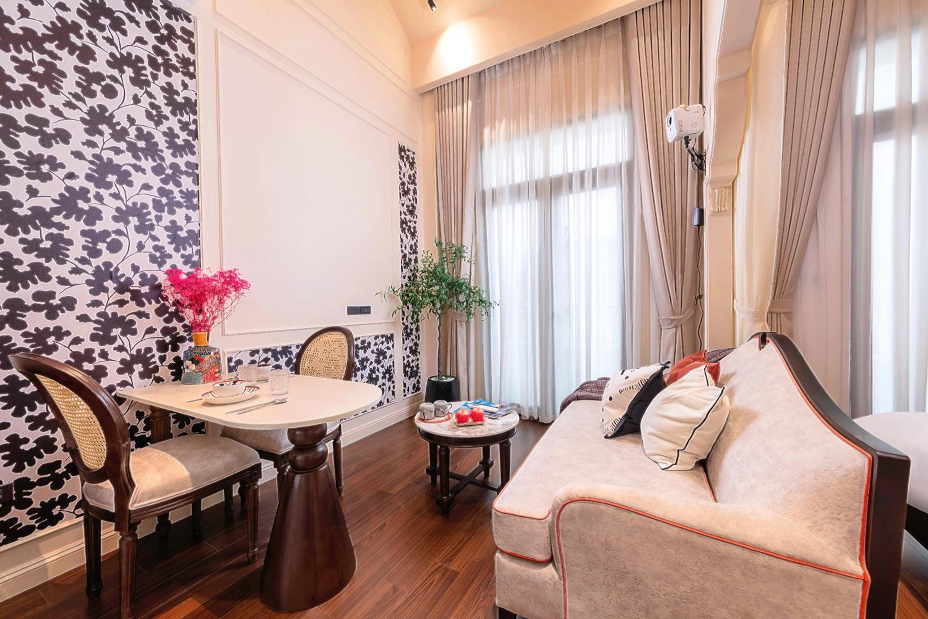 Nice&New Attic 1BR Apartment,closely to Parking ares, Seasalt Ocean, Freshwater Ocean of Hanoi city in Vinhomes Ocean Park