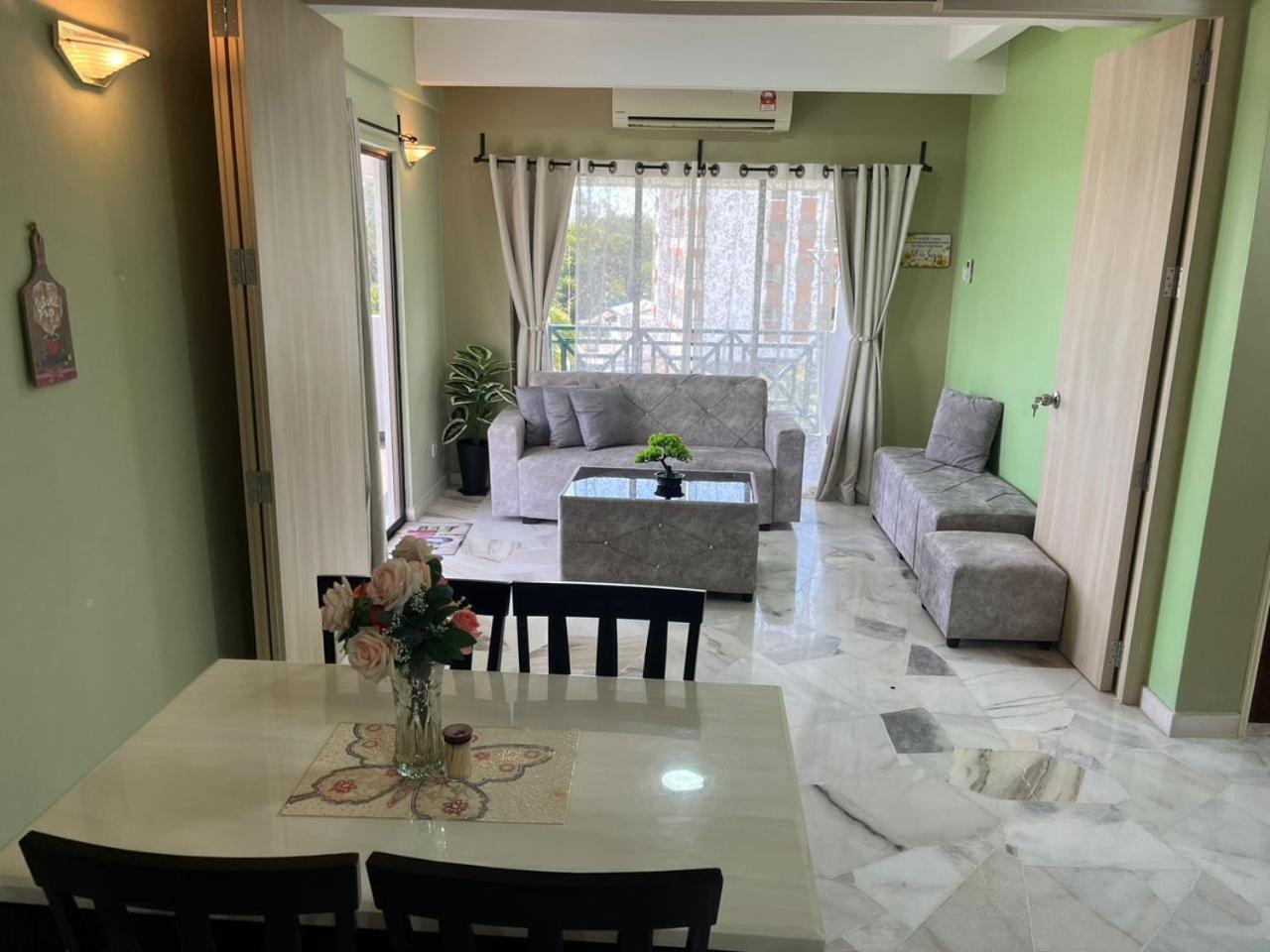 Bayu Beach Resort PortDickson Santai PD Homestay Penthouse Seaview photo 3