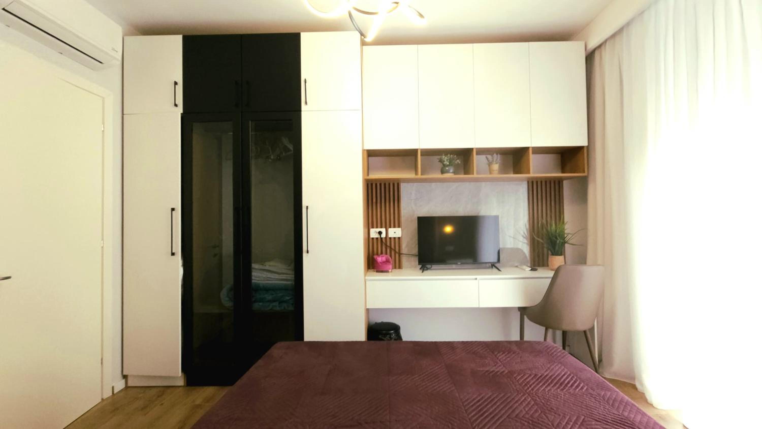 999 Apartments