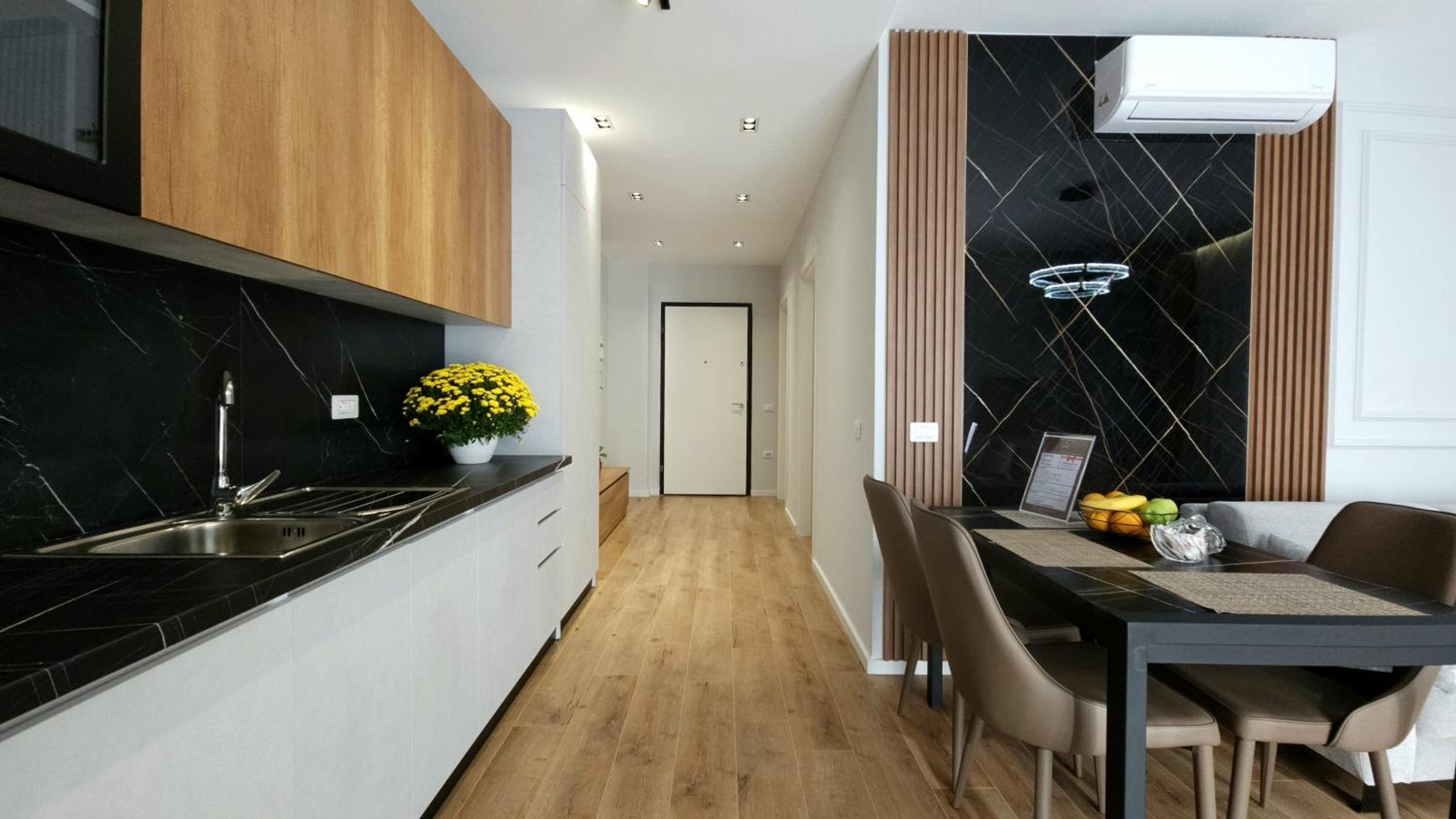 999 Apartments