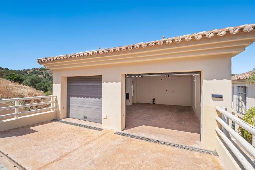 Villa Jardines